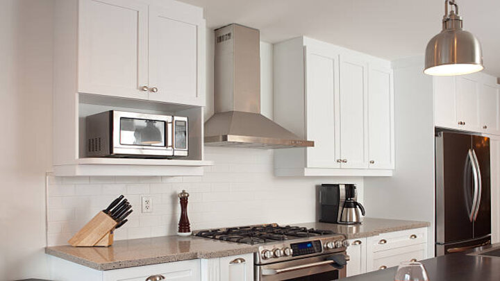 Shaker-cabinet
