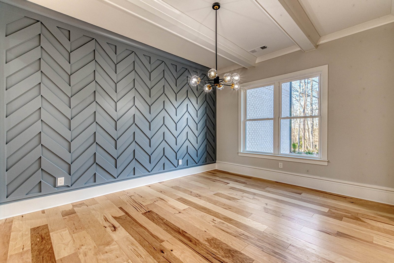 101-web-or-mls-Darwish Dr-101