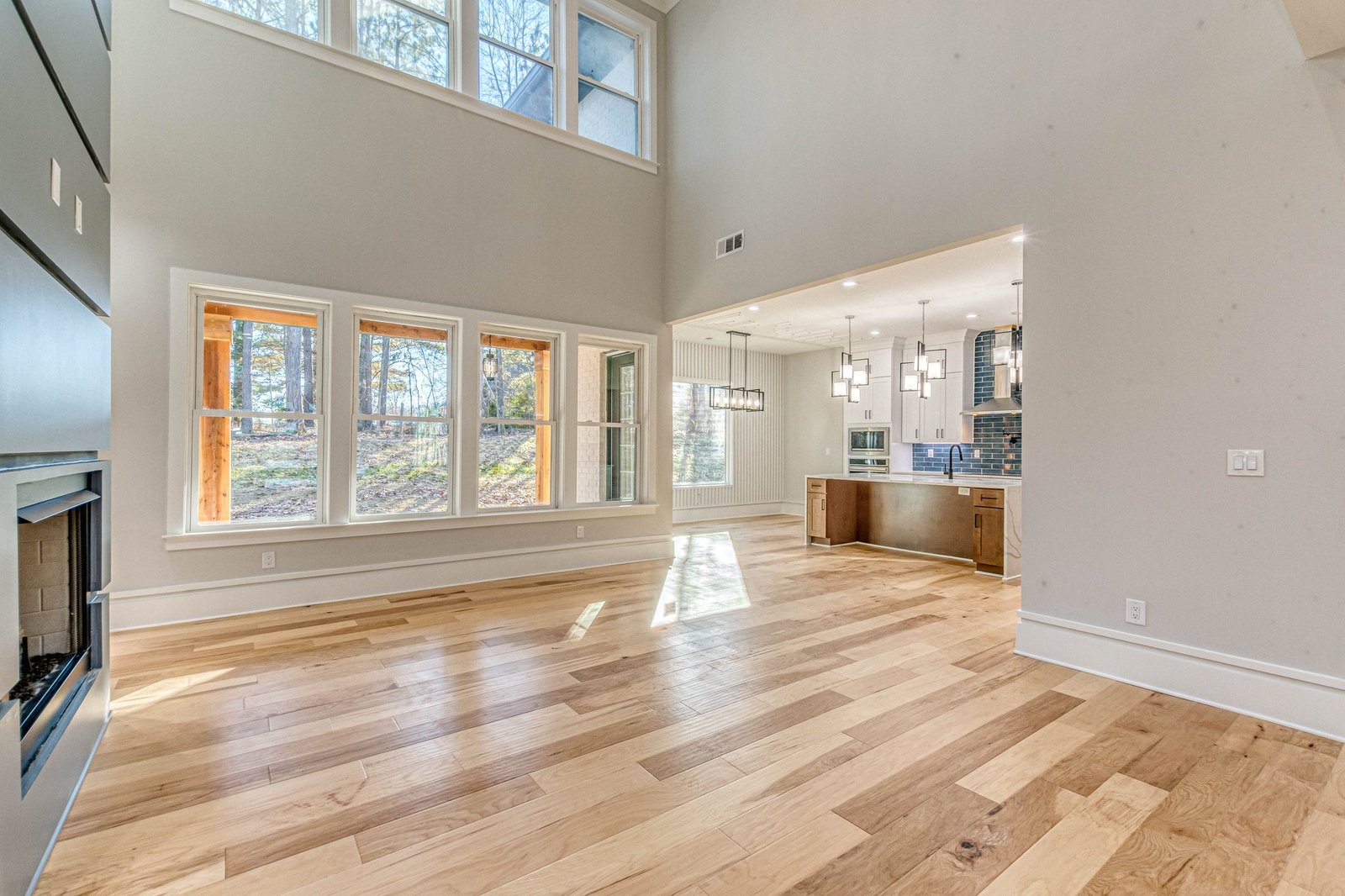 113-web-or-mls-Darwish Dr-113