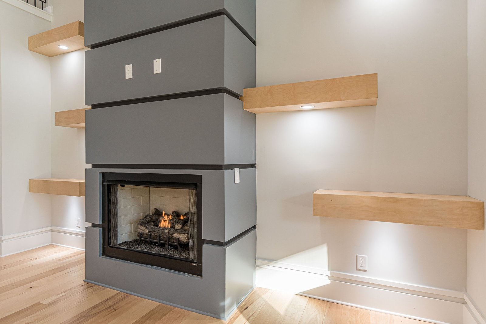 117-web-or-mls-Darwish Dr-117