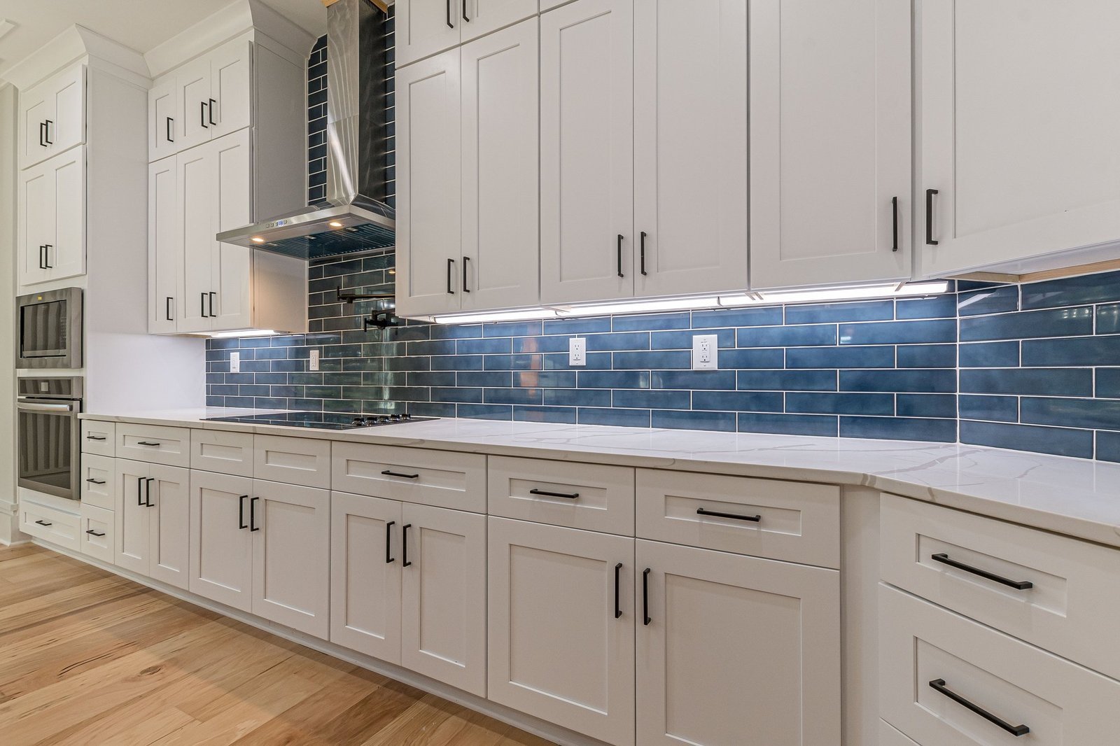 133-web-or-mls-Darwish Dr-133