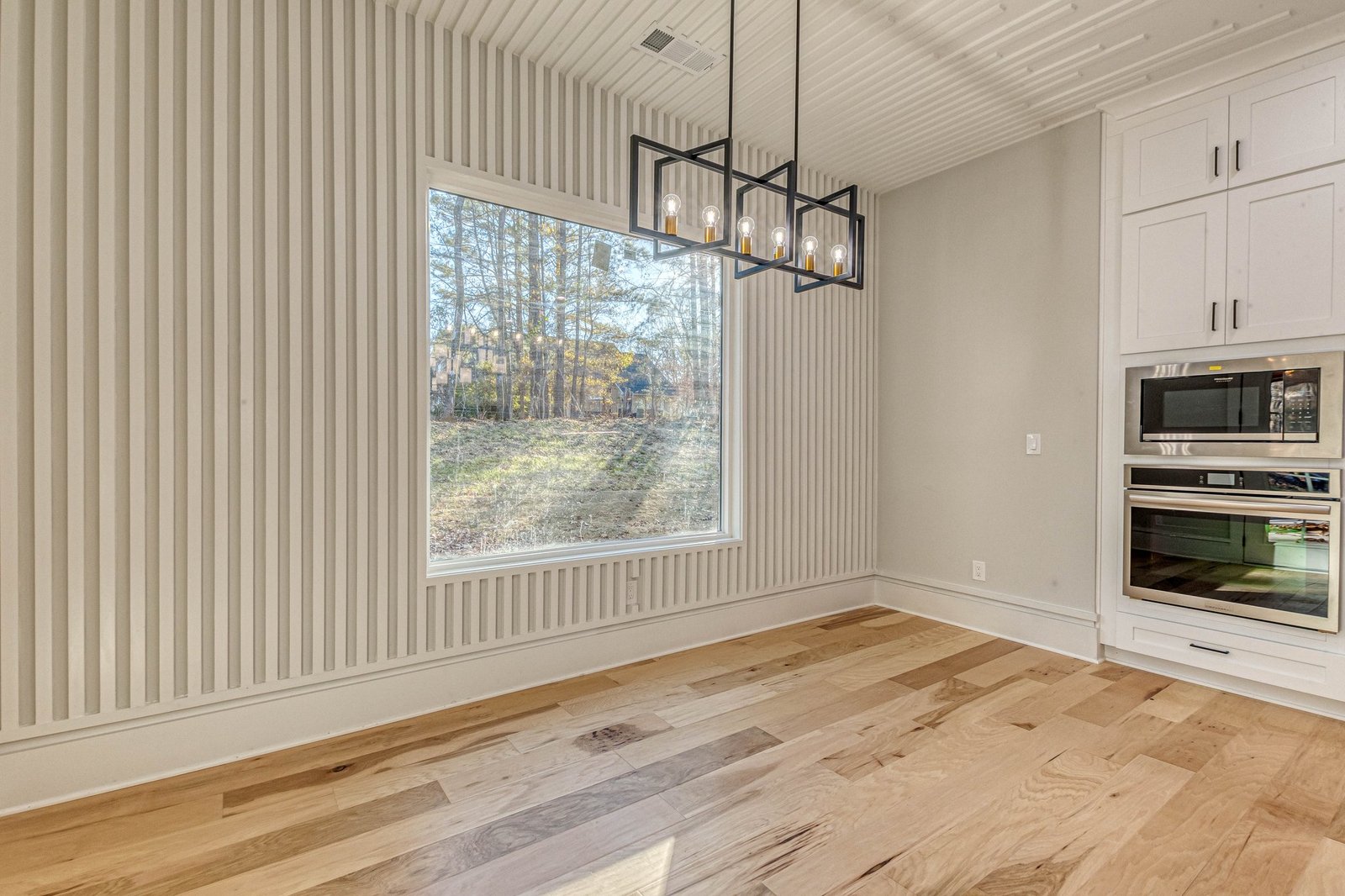 140-web-or-mls-Darwish Dr-140