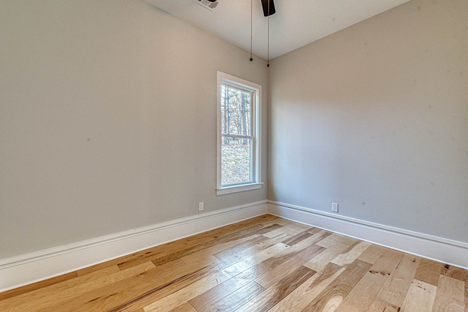 148-web-or-mls-Darwish Dr-148