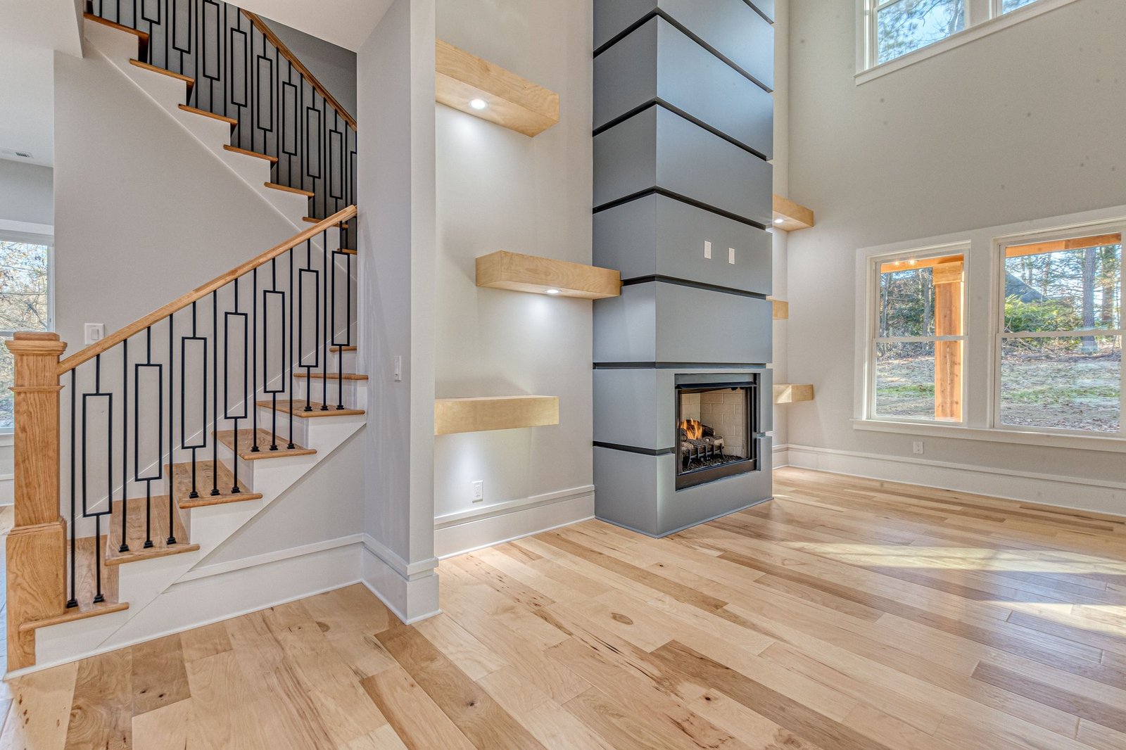 155-web-or-mls-Darwish Dr-155