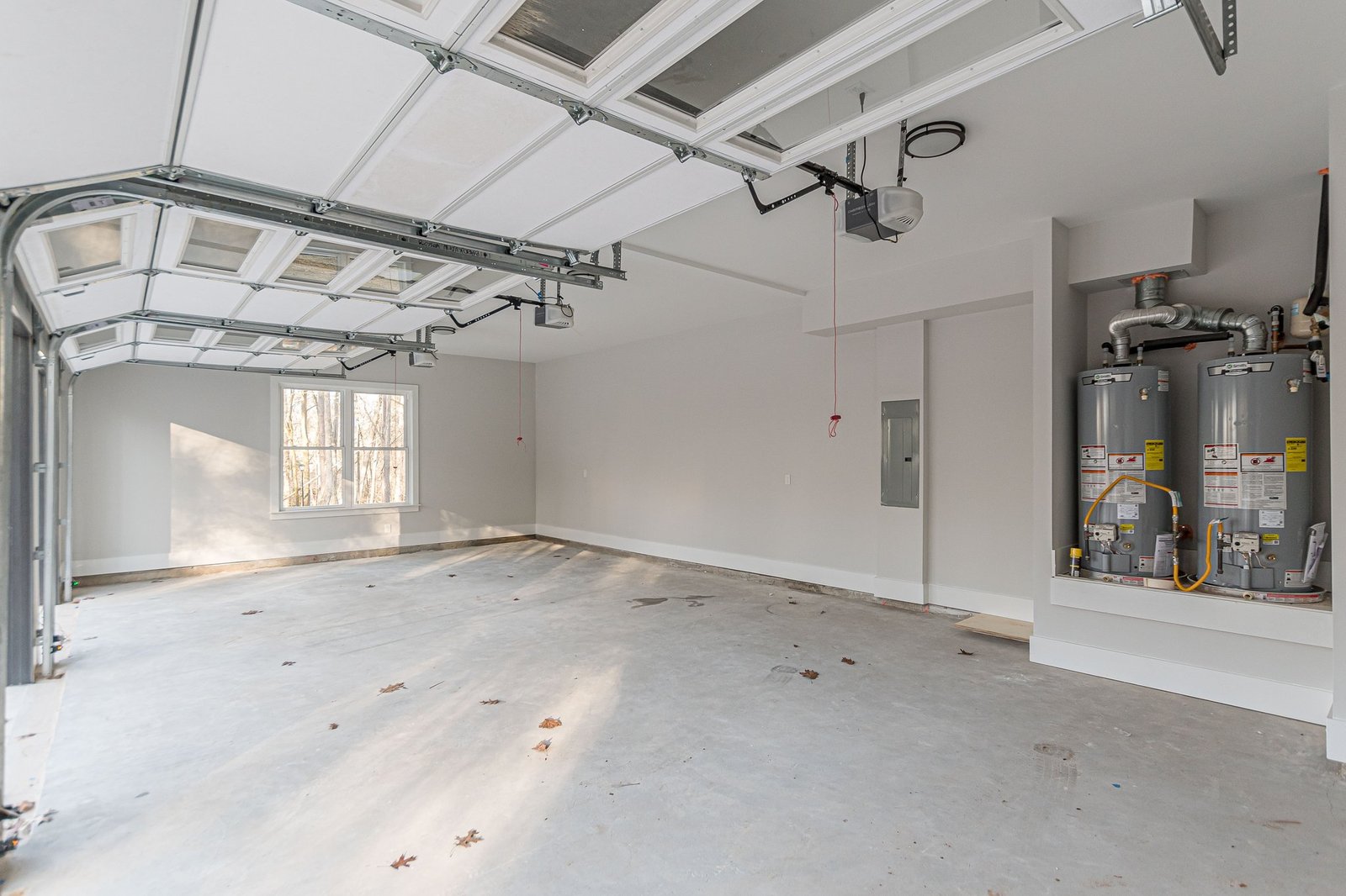 163-web-or-mls-Darwish Dr-163