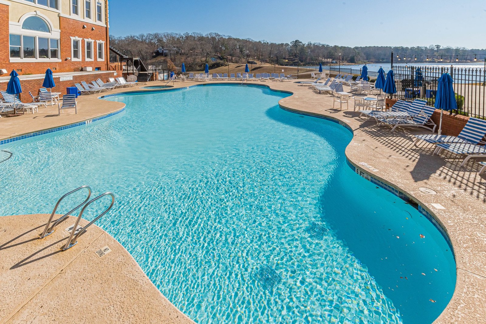 18-web-or-mls-Darwish Dr-18