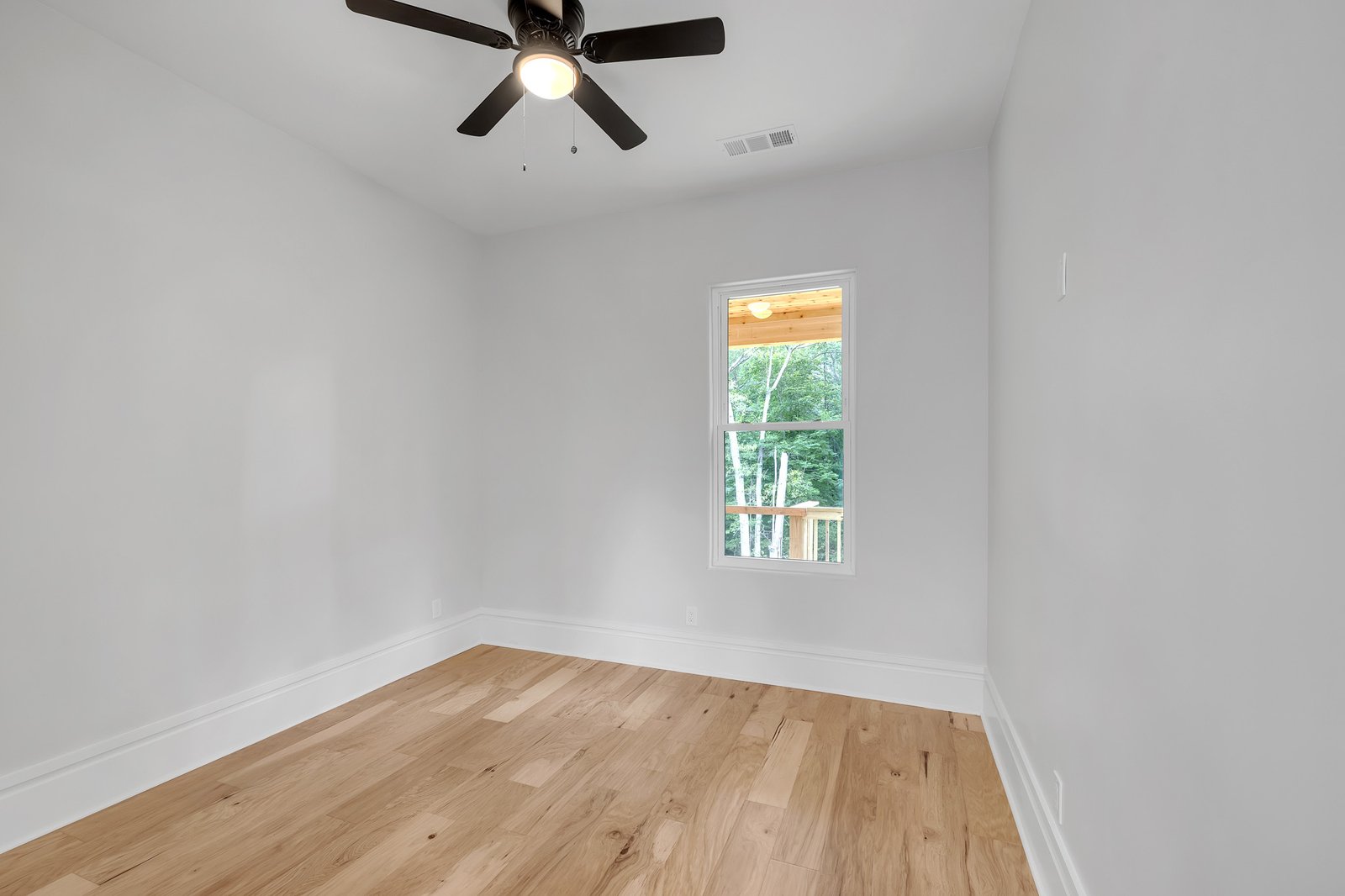 2015 Fountainbleau dr -26