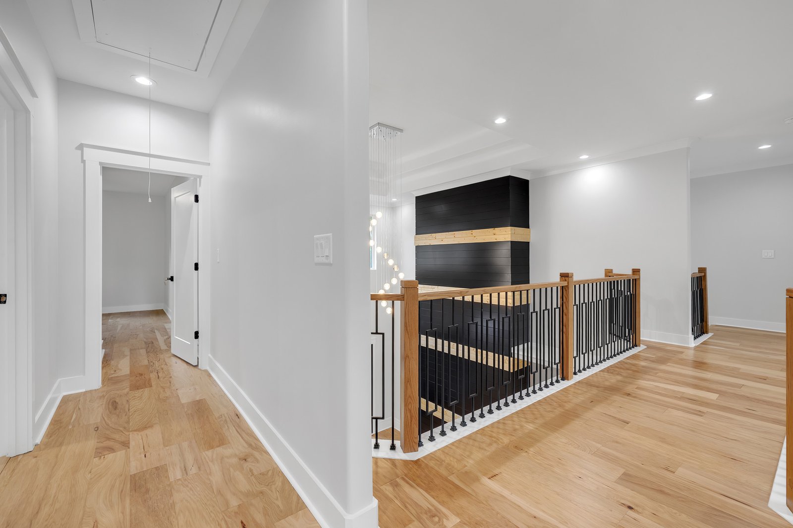 2015 Fountainbleau dr -33