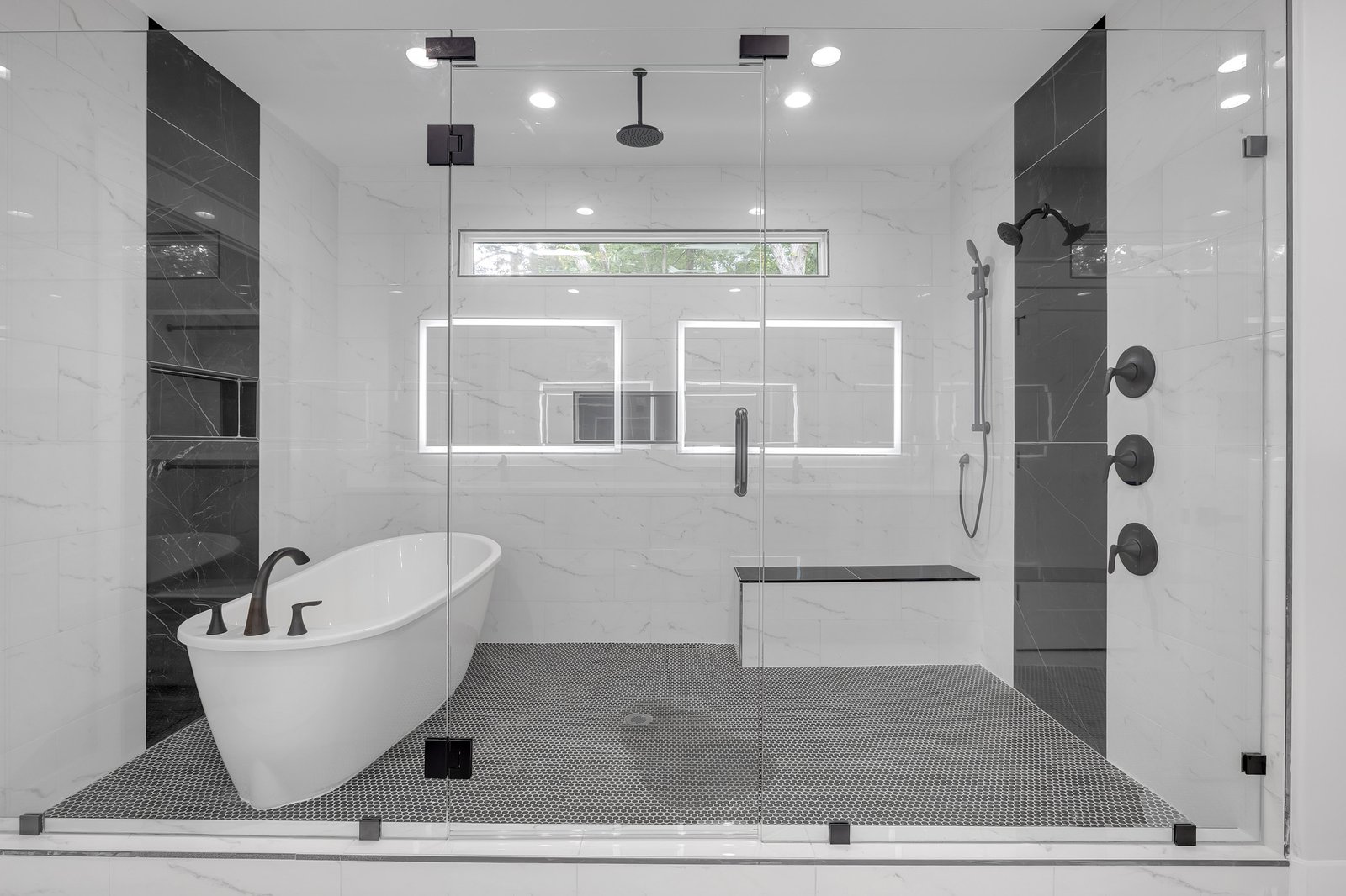 2015 Fountainbleau dr -44