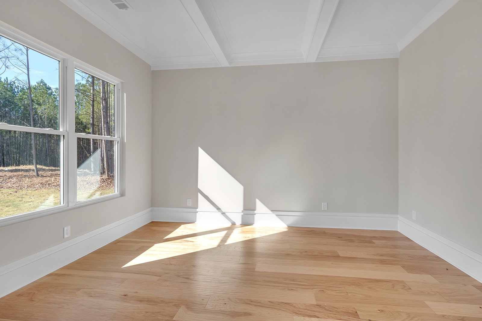 210 Valerie Cir-05