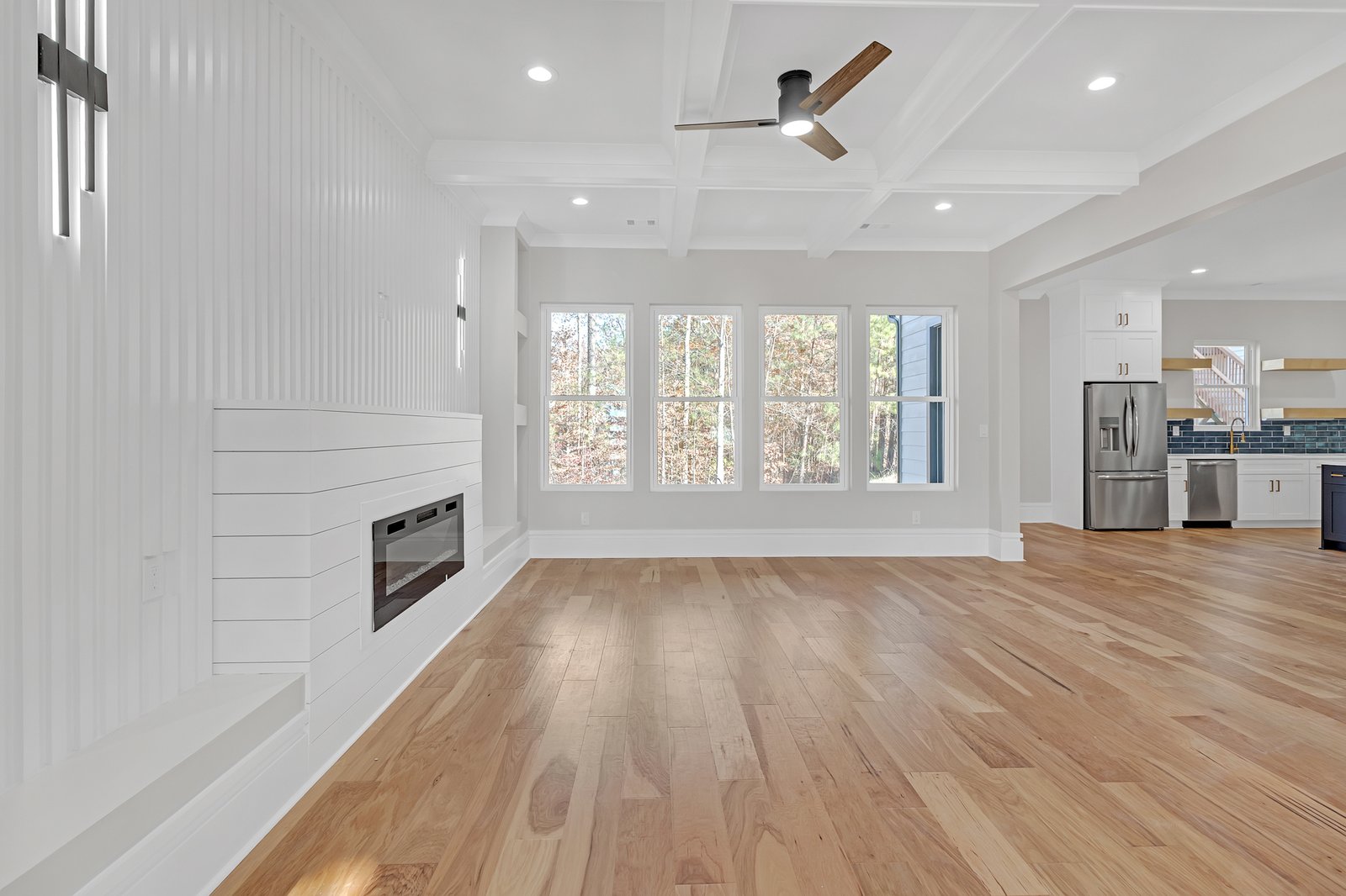 210 Valerie Cir-07
