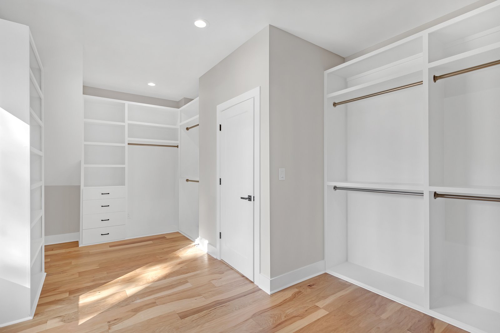 210 Valerie Cir-22