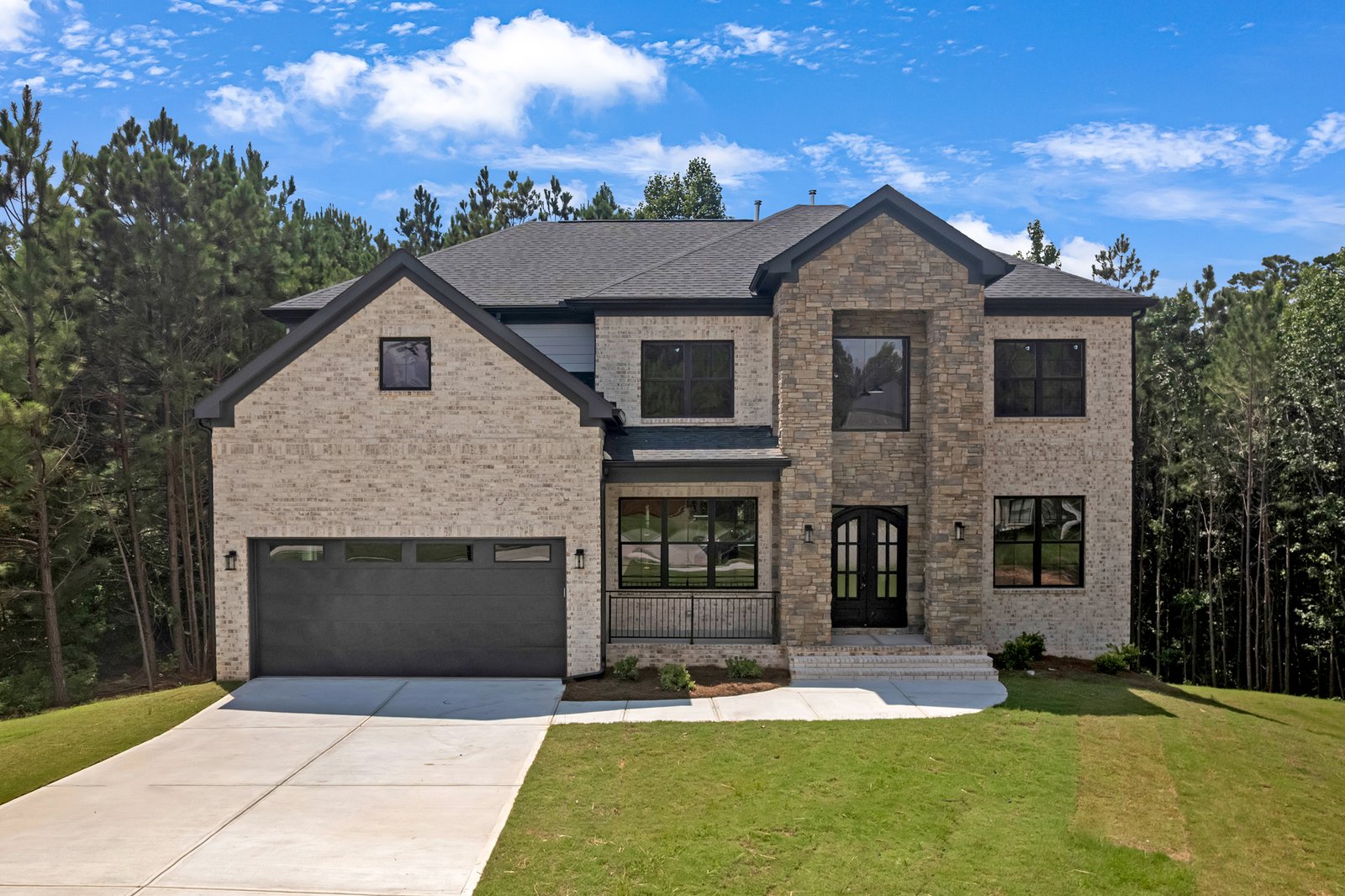 225 Valerie Circle-01