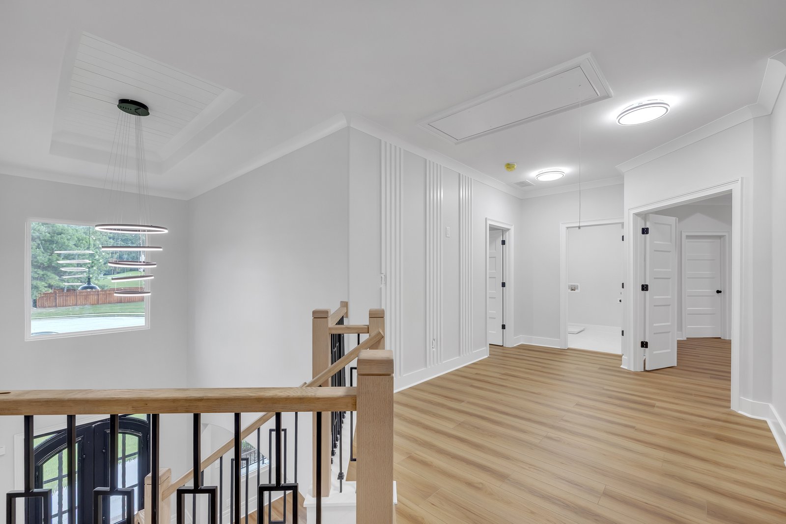 225 Valerie Circle-26