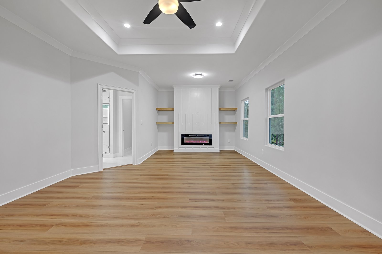 225 Valerie Circle-32