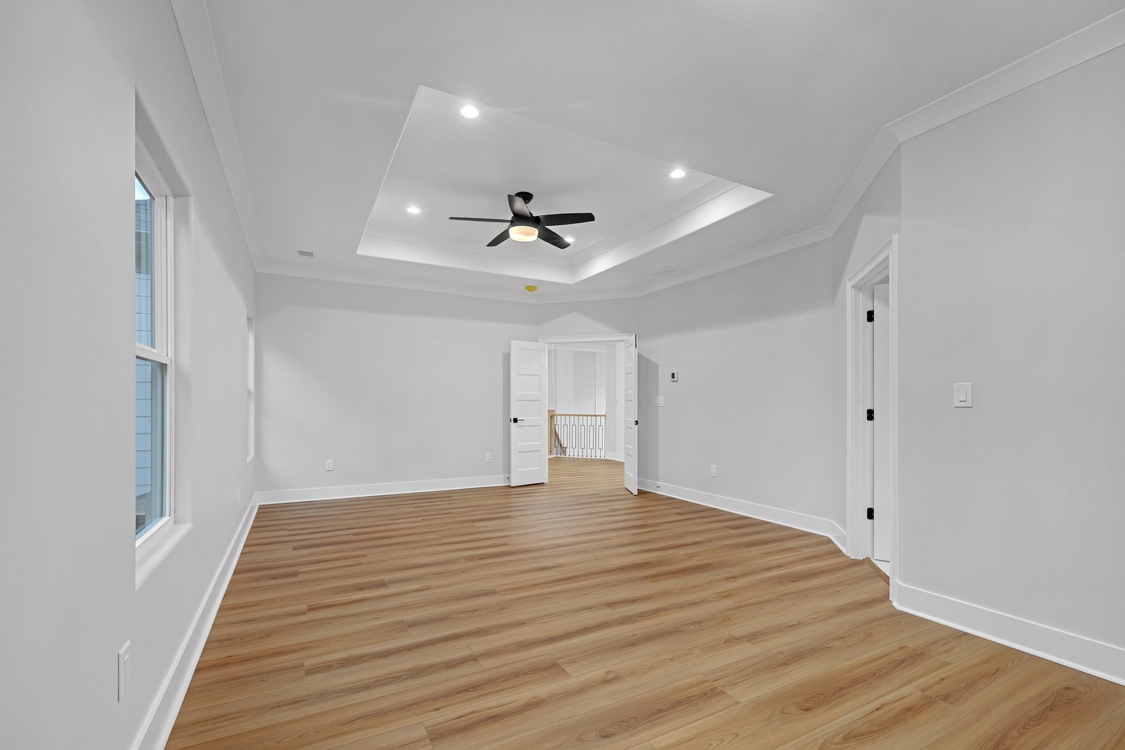 225 Valerie Circle-34