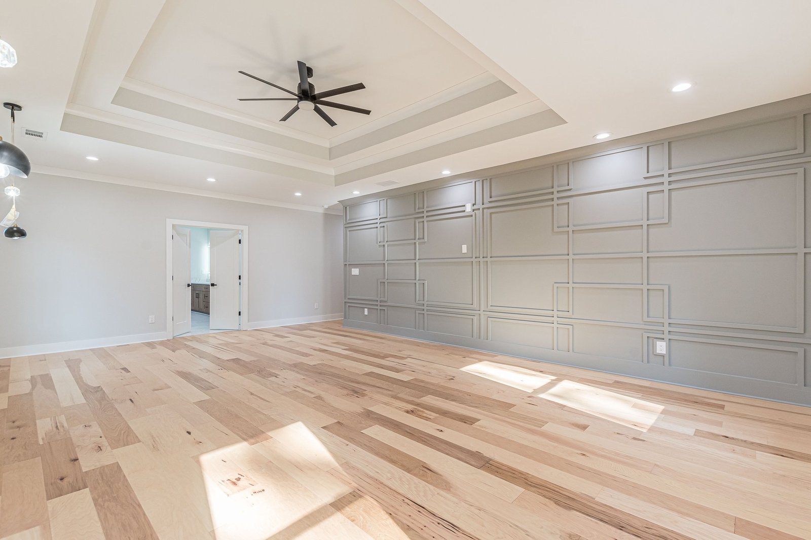 23-web-or-mls-Darwish Dr-23