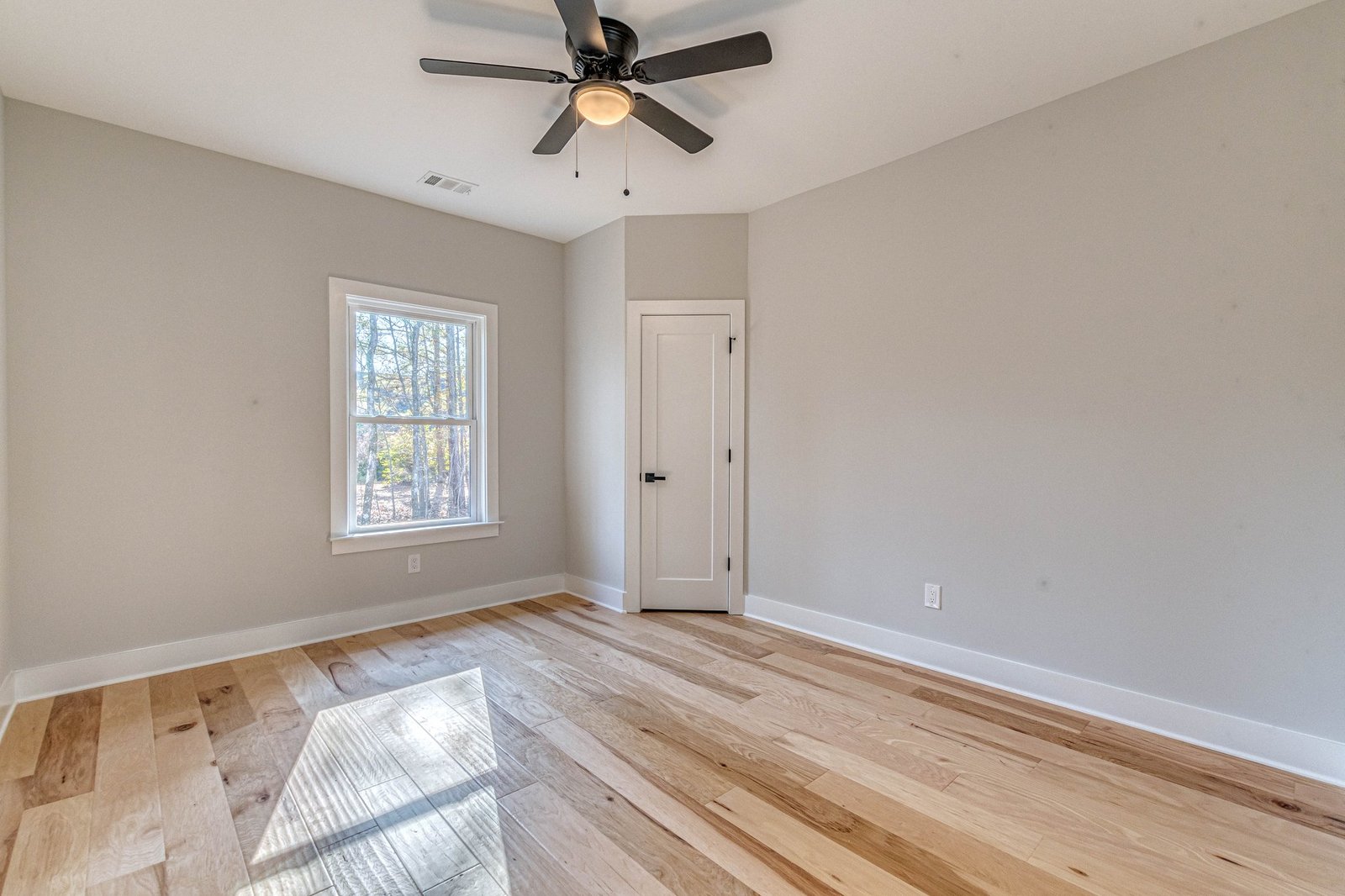 44-web-or-mls-Darwish Dr-44