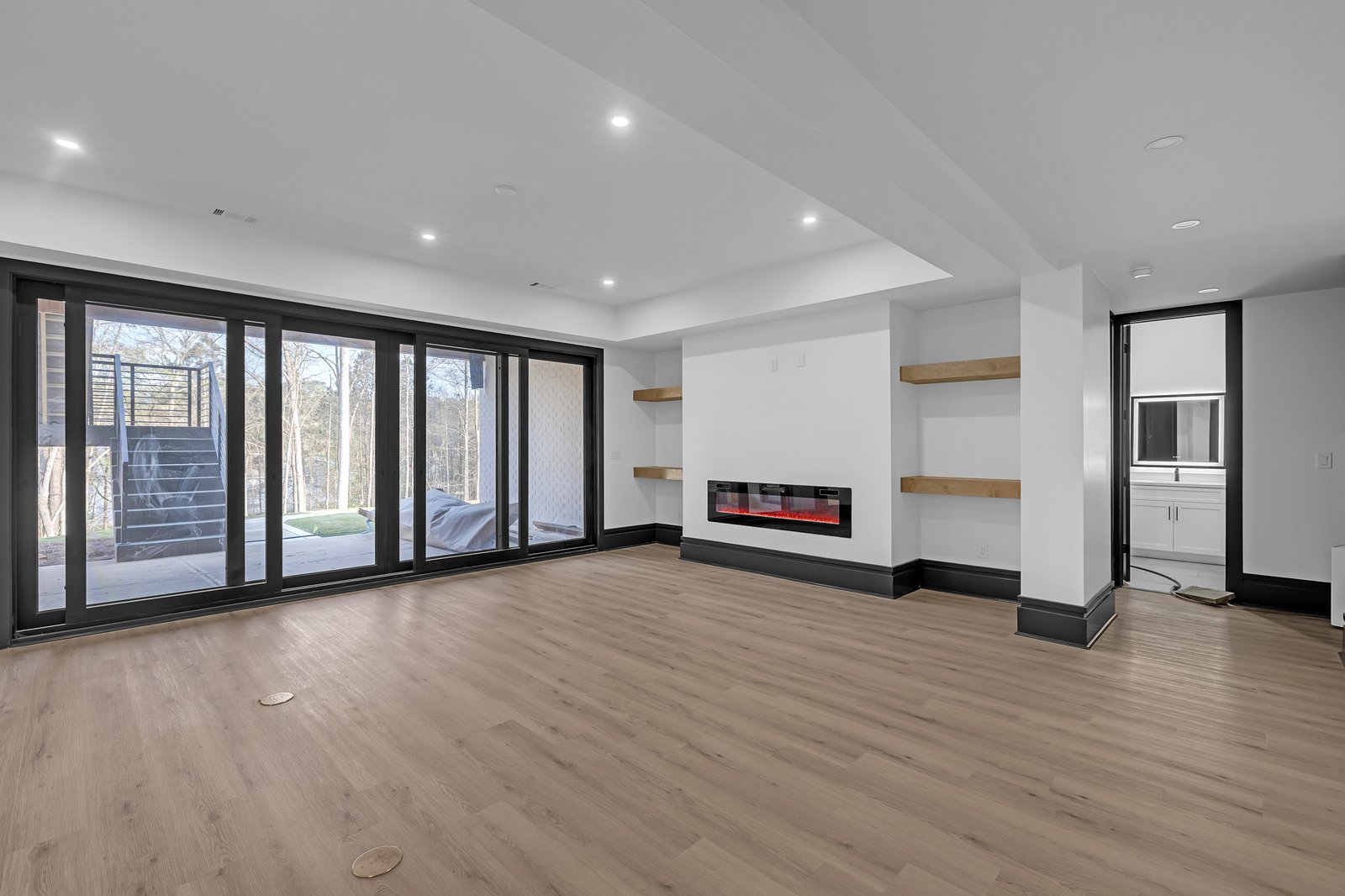 4402 Leola Rd -50