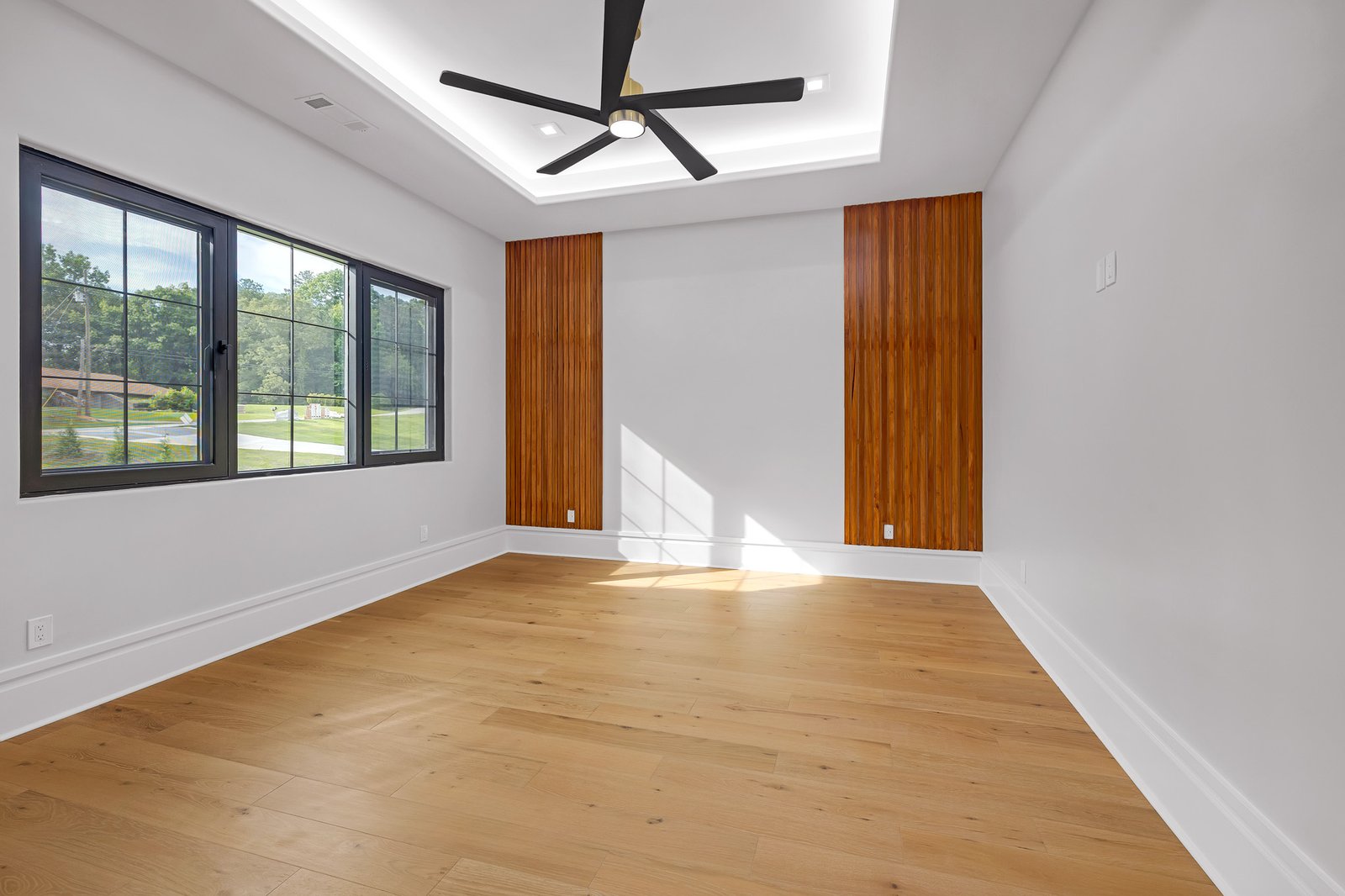 4424 Leola Rd-55