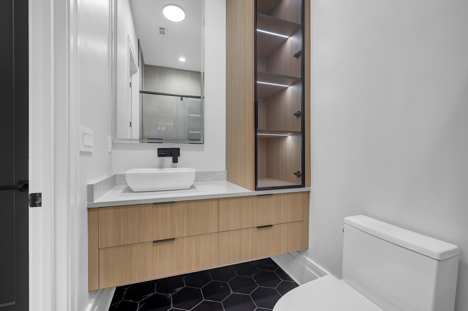 4424 Leola Rd-56