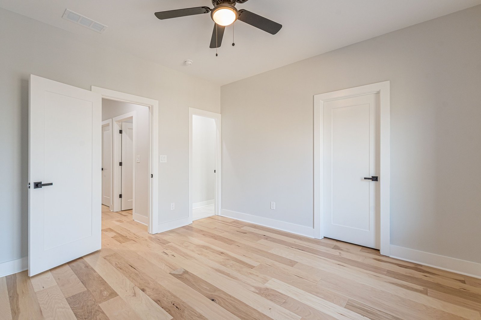 52-web-or-mls-Darwish Dr-52