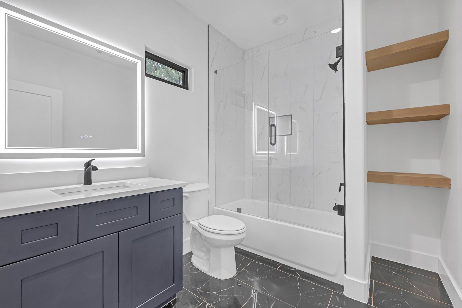 612 Saint Christopher Ln-31