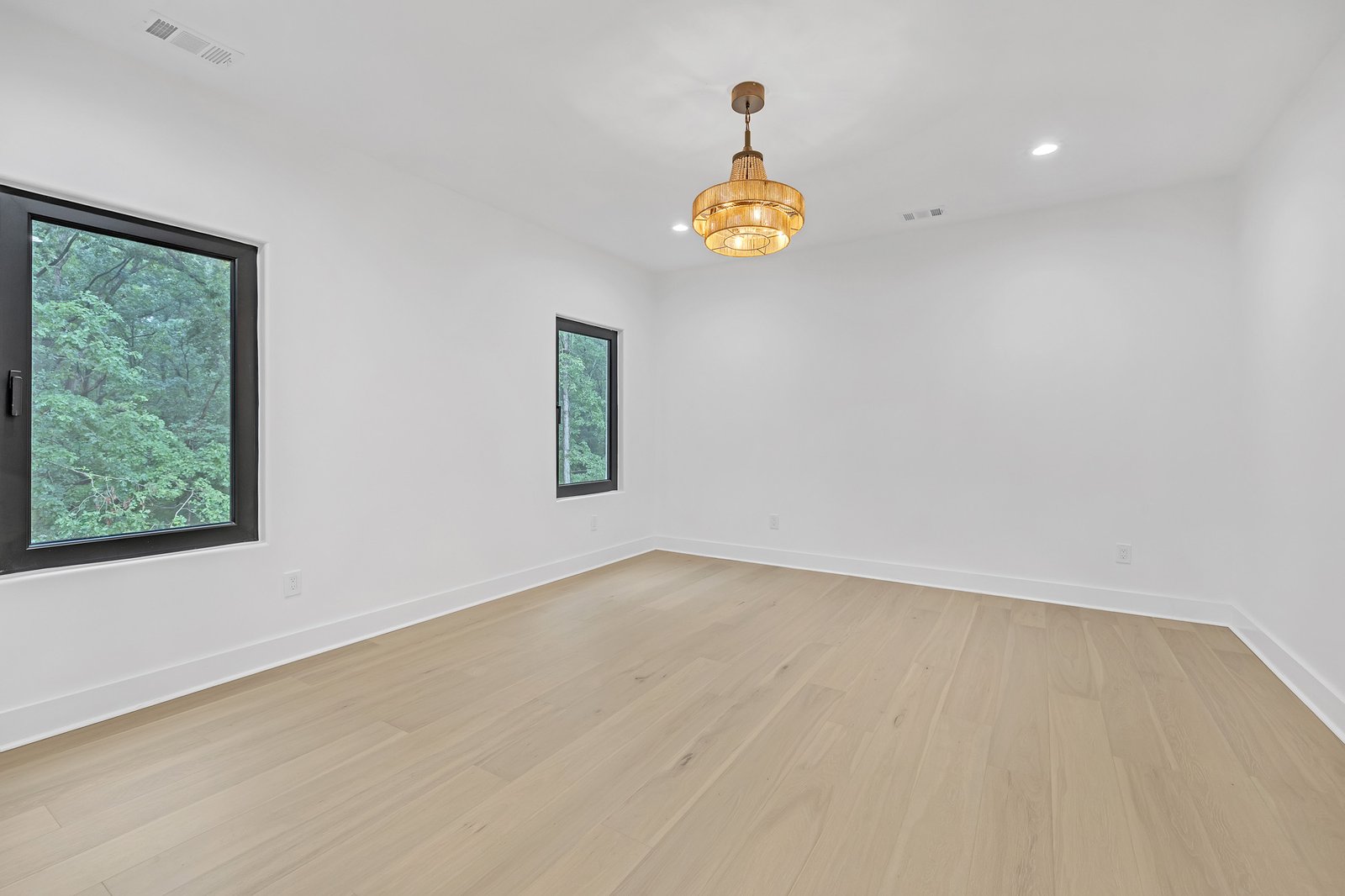 612 Saint Christopher Ln-32