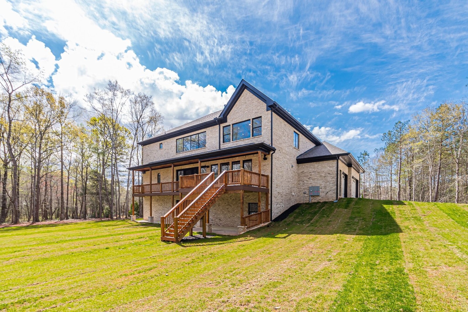 66-web-or-mls-Moray Pl-66