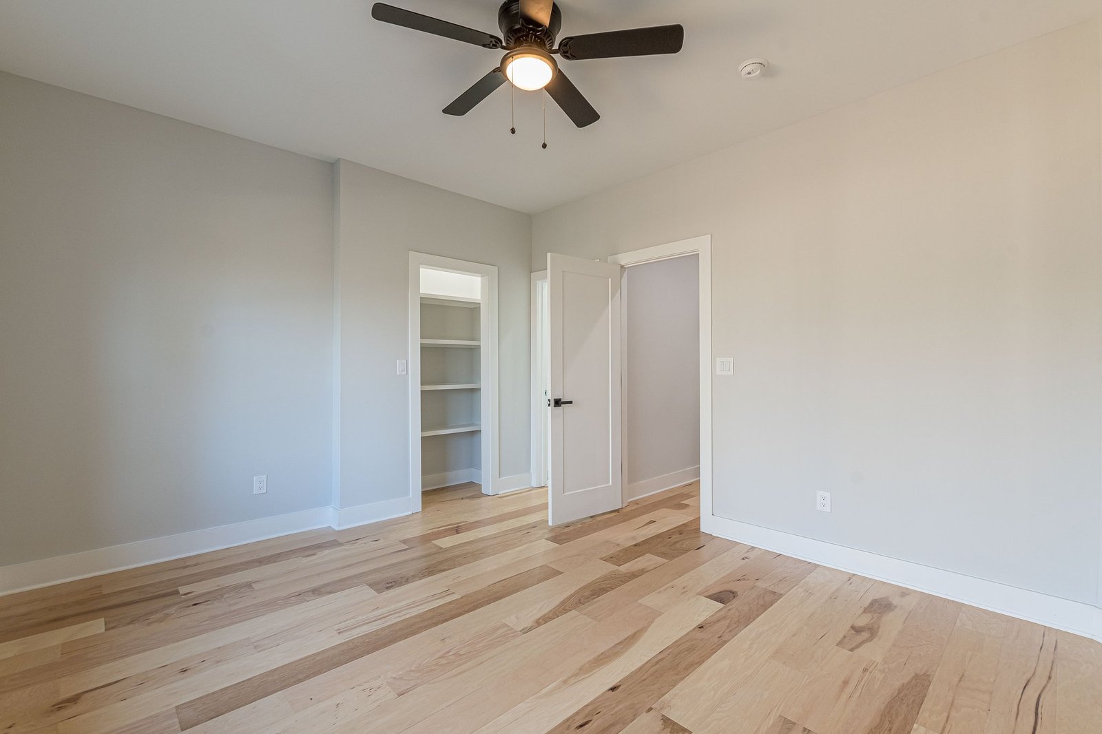 68-web-or-mls-Darwish Dr-68