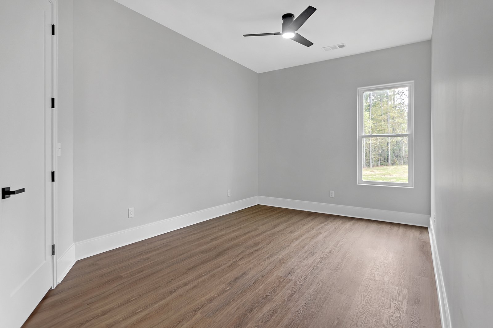 7025 Mandevilla Ln-17