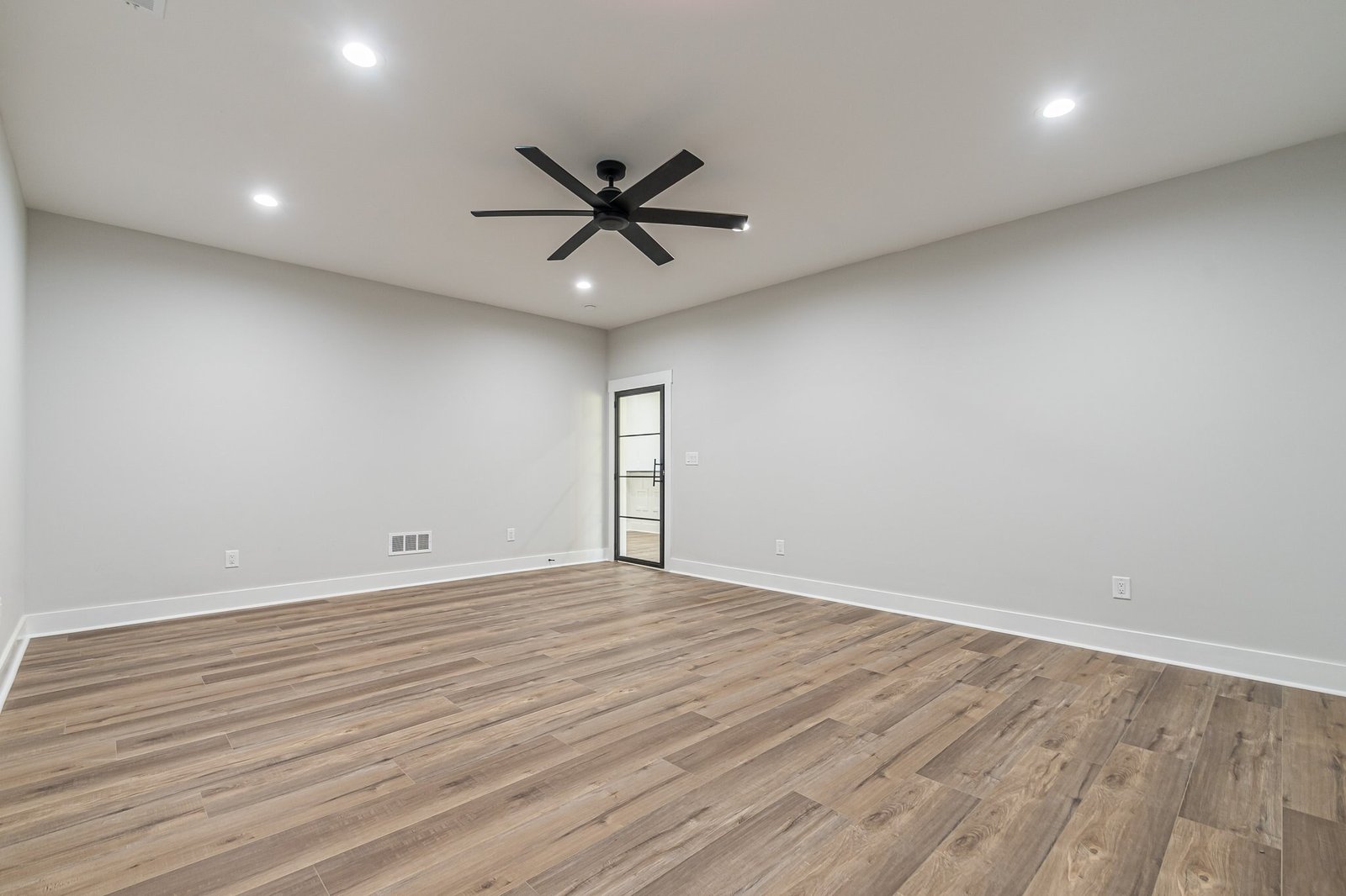 72-web-or-mls-Moray Pl-72