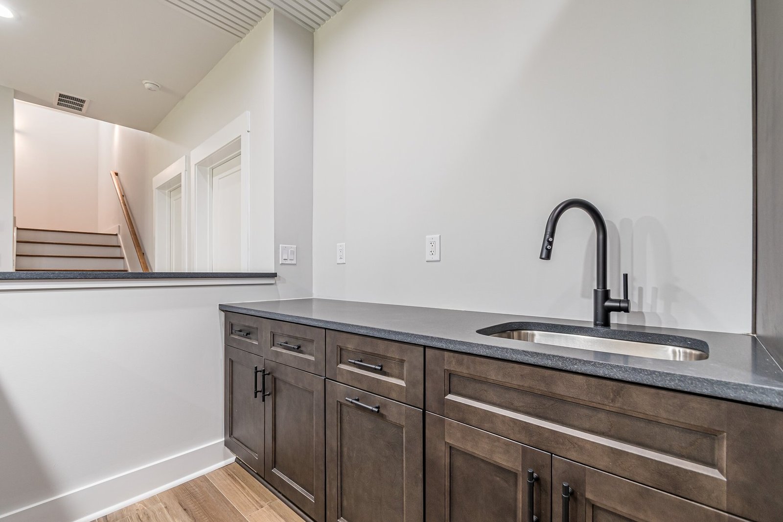 74-web-or-mls-Moray Pl-74