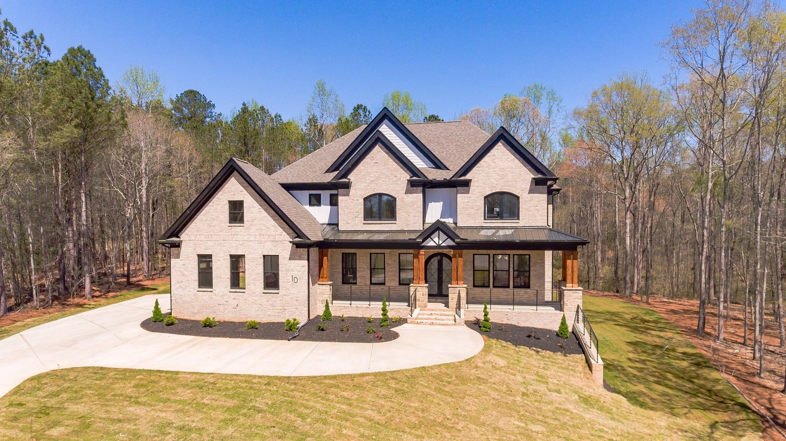 83-web-or-mls-Moray Pl-83