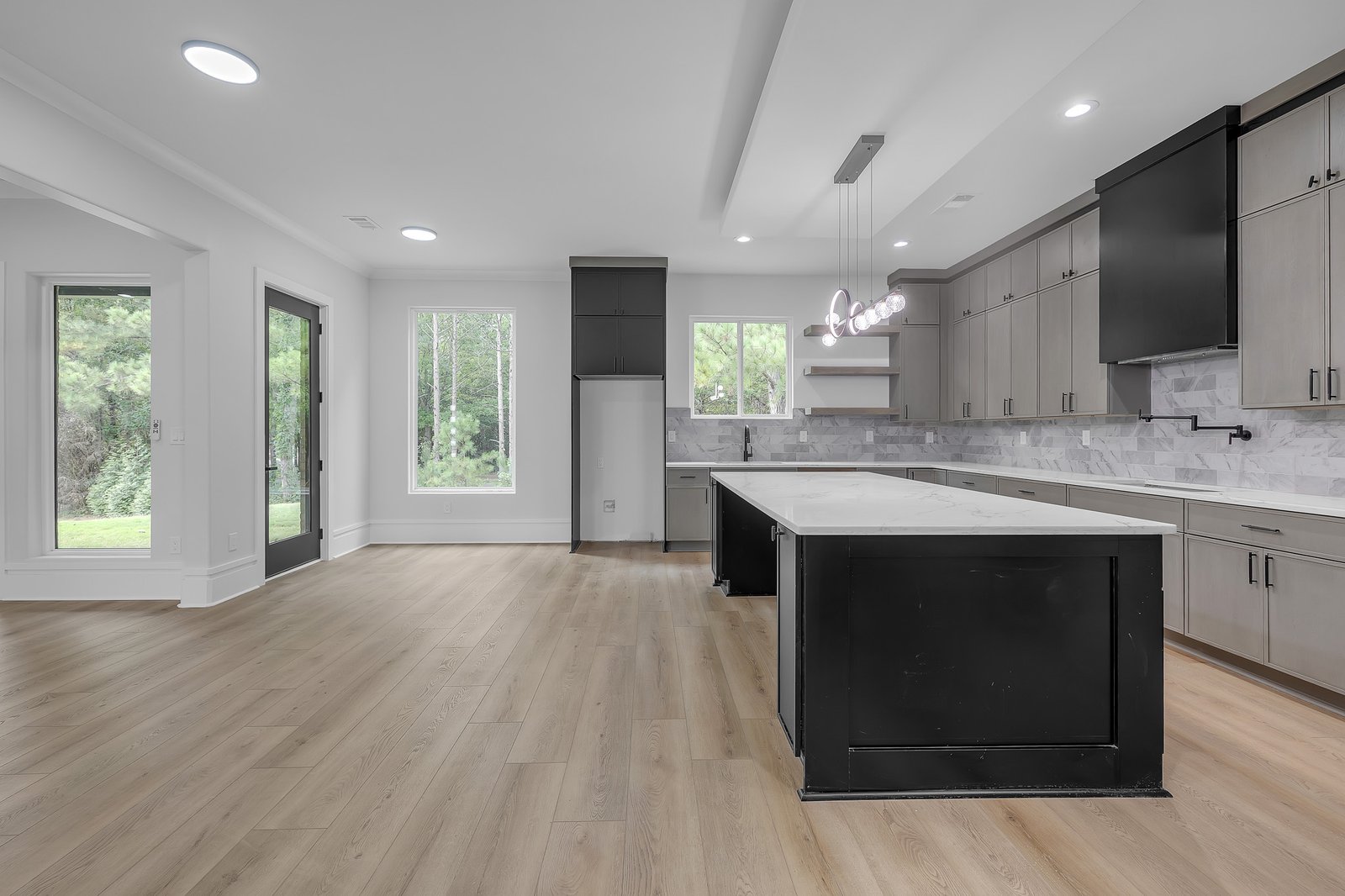 839 Artistry Way-12