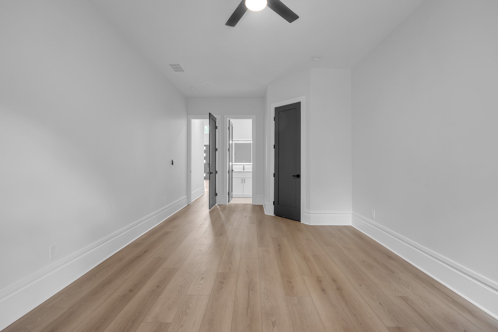 839 Artistry Way-15