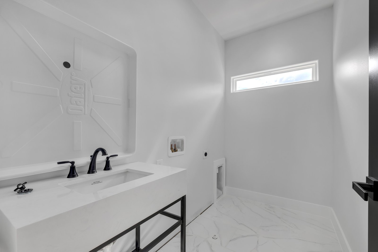 839 Artistry Way-19