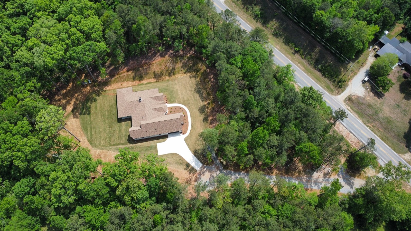 dji_fly_20240420_143920_561_1713638449640_photo_optimized