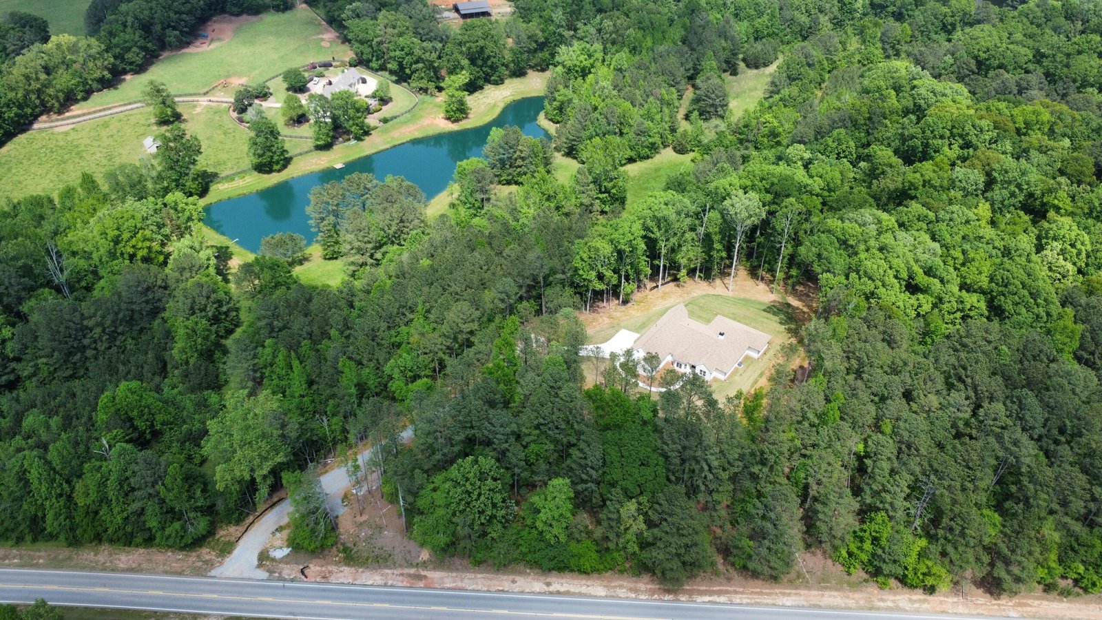 dji_fly_20240420_144040_565_1713638476972_photo_optimized