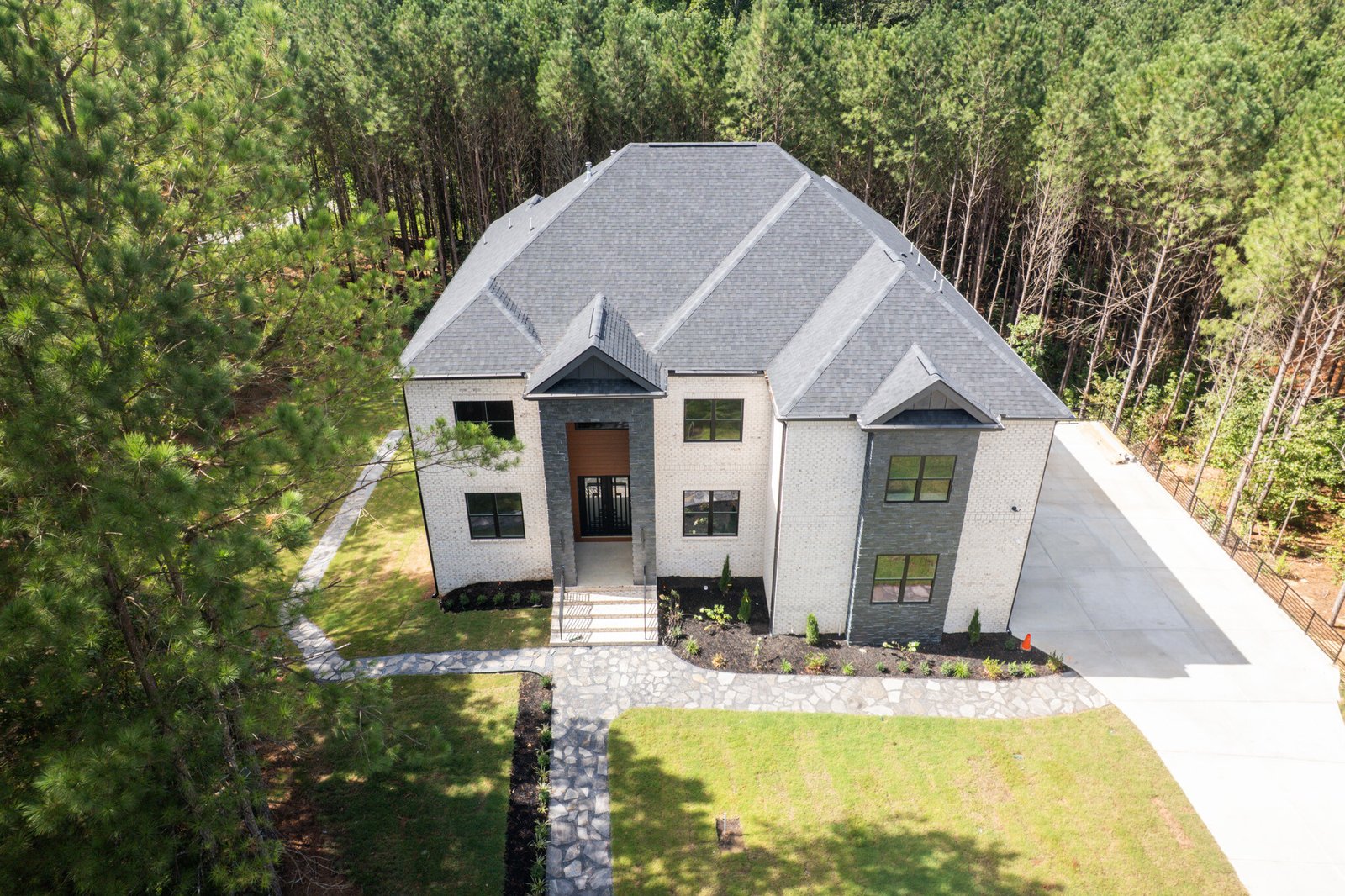 591 Decoupage Dr-64